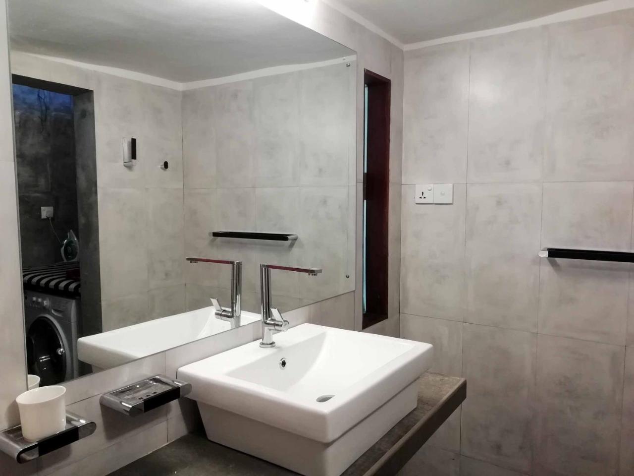 Mitrayu Villa Nugegoda Eksteriør billede